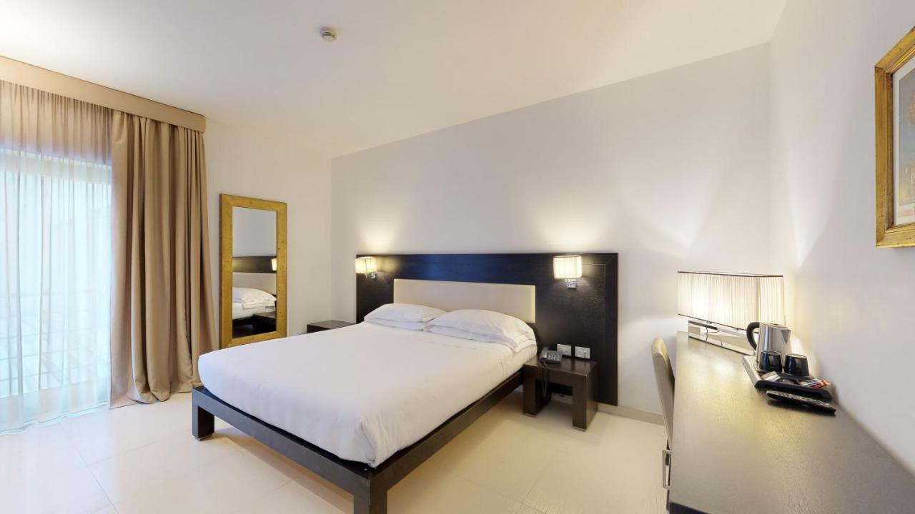 Hotel Monte Sarago ออสตูนี ภายนอก รูปภาพ